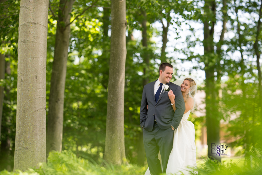 Eighty-Eight-Photo-Photographer-Photography-Aurora-Ohio-Barrington-Golf-Club-Wedding-Outdoor-Ceremony-Bride-Groom-Unique-Wedding-Party-23