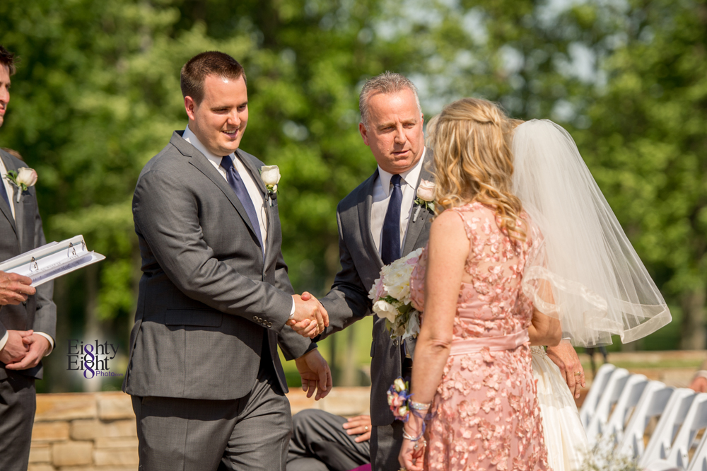 Eighty-Eight-Photo-Photographer-Photography-Aurora-Ohio-Barrington-Golf-Club-Wedding-Outdoor-Ceremony-Bride-Groom-Unique-Wedding-Party-44
