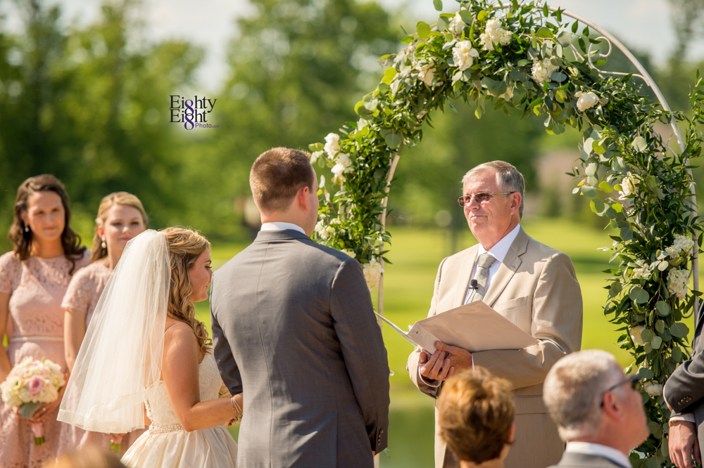 Eighty-Eight-Photo-Photographer-Photography-Aurora-Ohio-Barrington-Golf-Club-Wedding-Outdoor-Ceremony-Bride-Groom-Unique-Wedding-Party-46