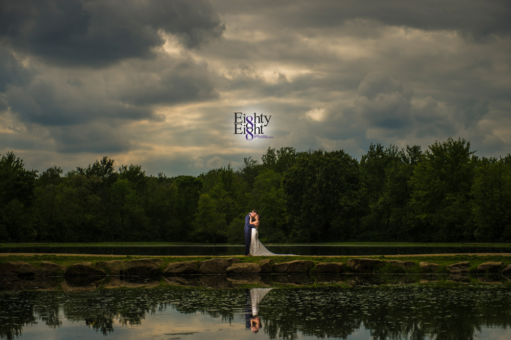 Eighty-Eight-Photo-Photographer-Photography-Chenoweth-Golf-Course-Akron-Wedding-Bride-Groom-Elegant-43