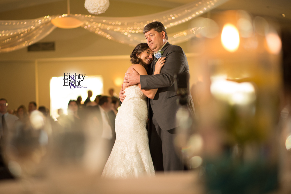 Eighty-Eight-Photo-Photographer-Photography-Chenoweth-Golf-Course-Akron-Wedding-Bride-Groom-Elegant-64