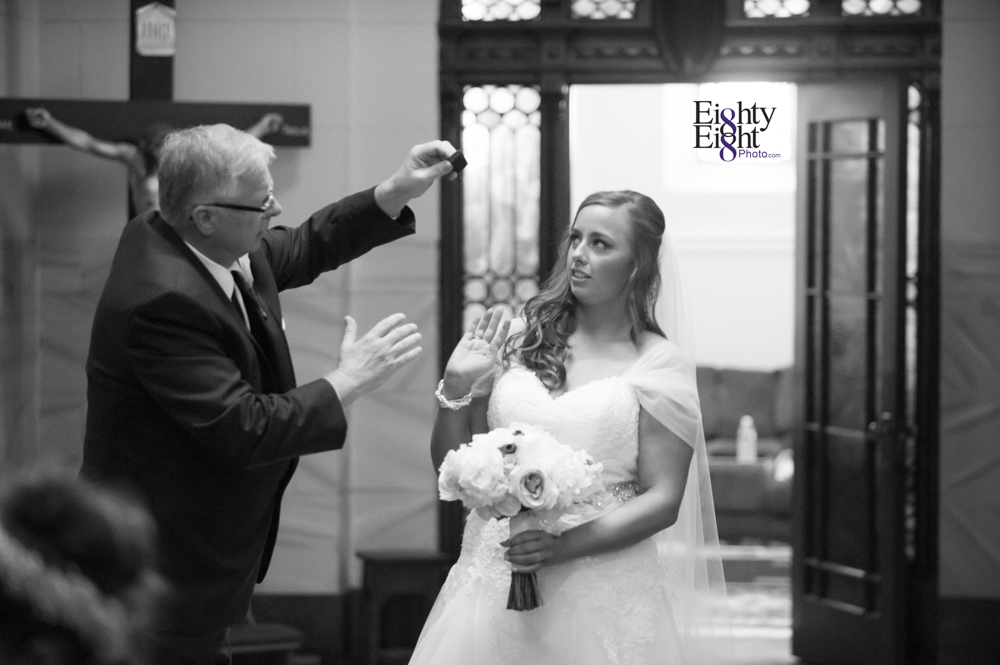Eighty-Eight-Photo-Photographer-Photography-Cleveland-Ohio-The-Old-Courthouse-Wedding-Ceremony-Bride-Groom-Unique-Wedding-Party-Wade-Lagoon-Downtown-Beautiful-14