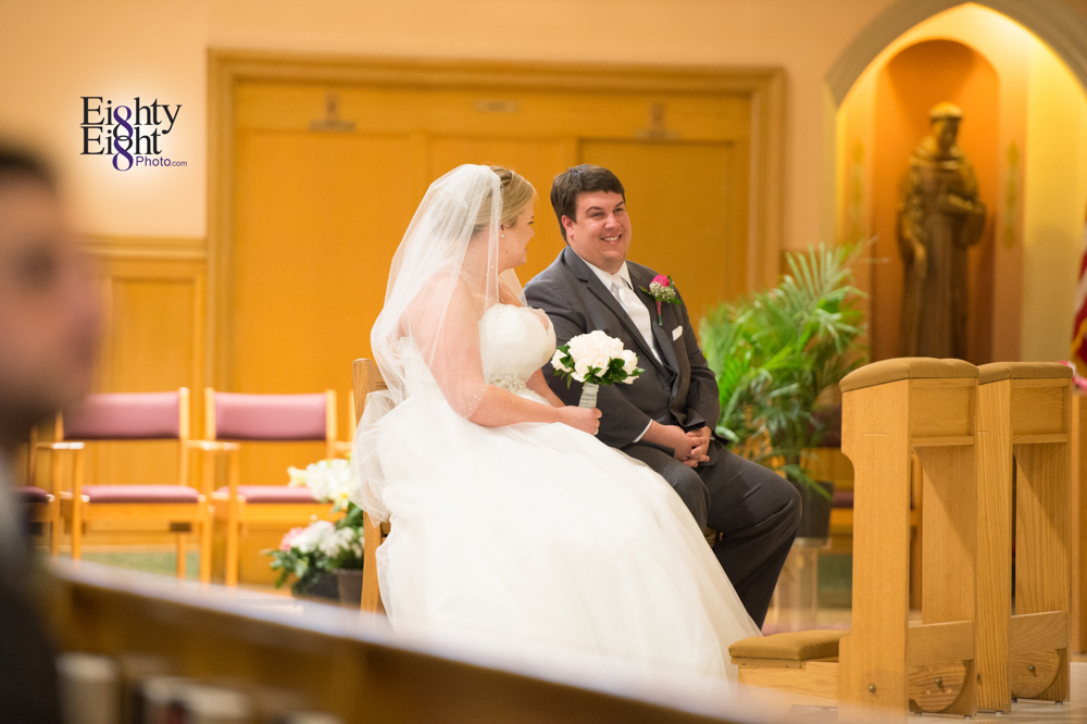 Eighty-Eight-Photo-Wedding-Photography-Cleveland-Photographer-Marriott-East-Reception-Ceremony-18